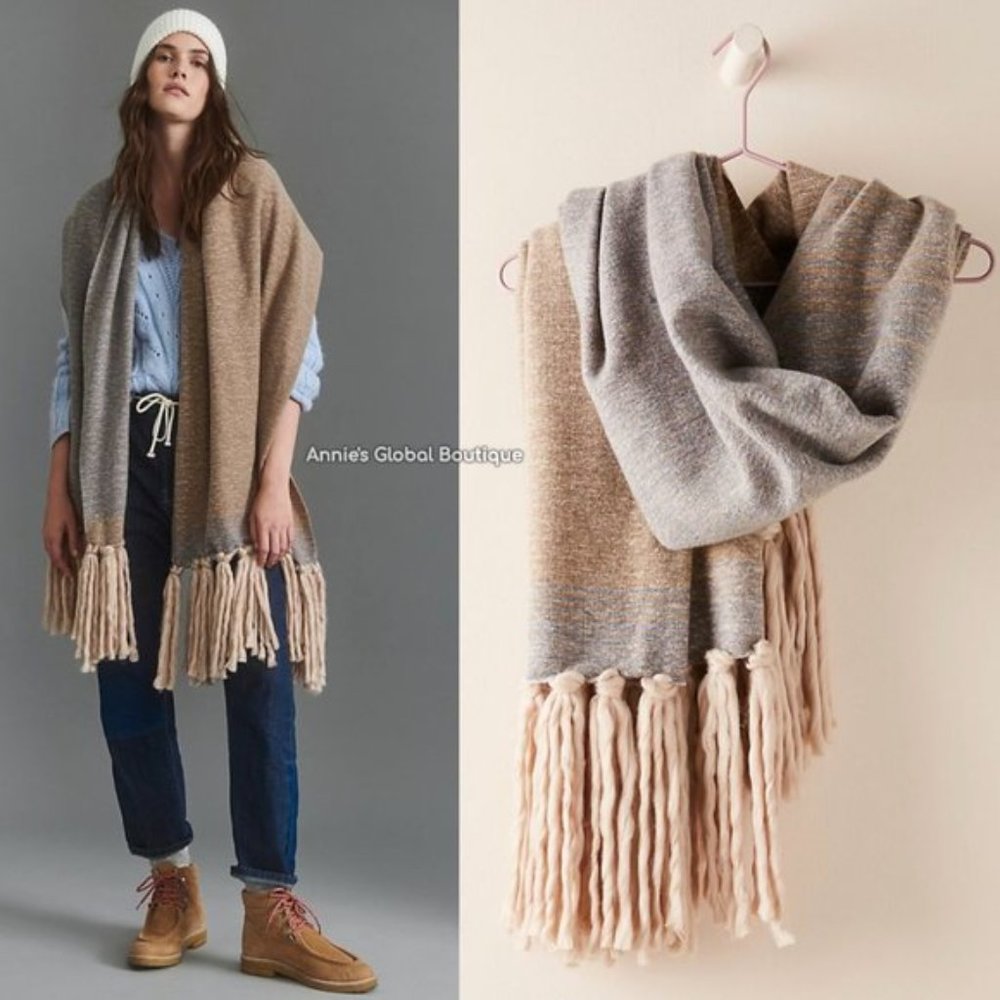 RARE ANTHROPOLOGIE Isabel Cozy Fringed Two-Toned Scarf - Picture 5 of 5